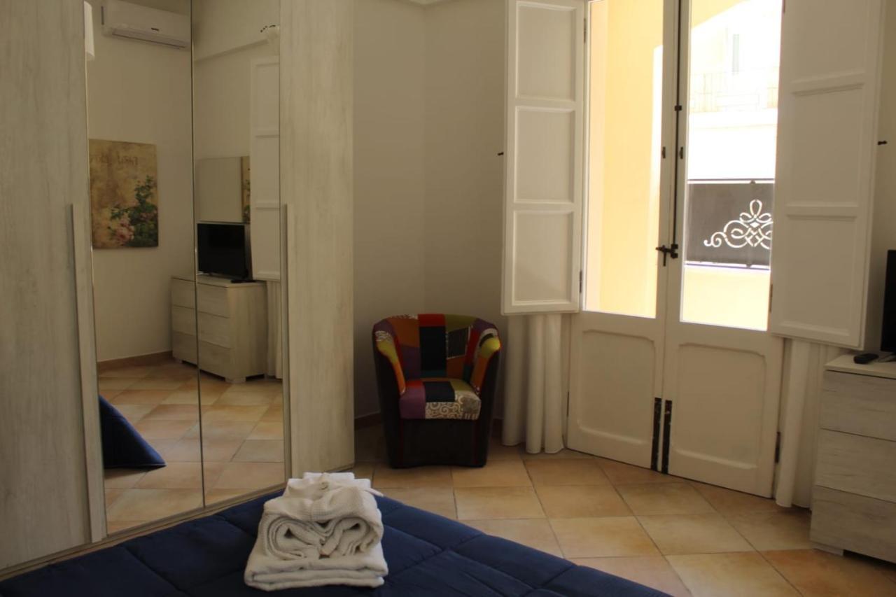 Ohana: Casa Nel Centro Di Lecce Exterior photo